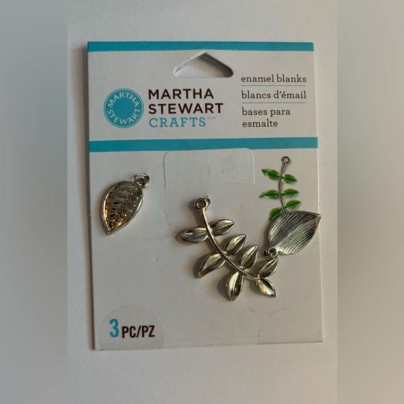 NEW!!! Martha Stewart charms - Picture 2 of 2